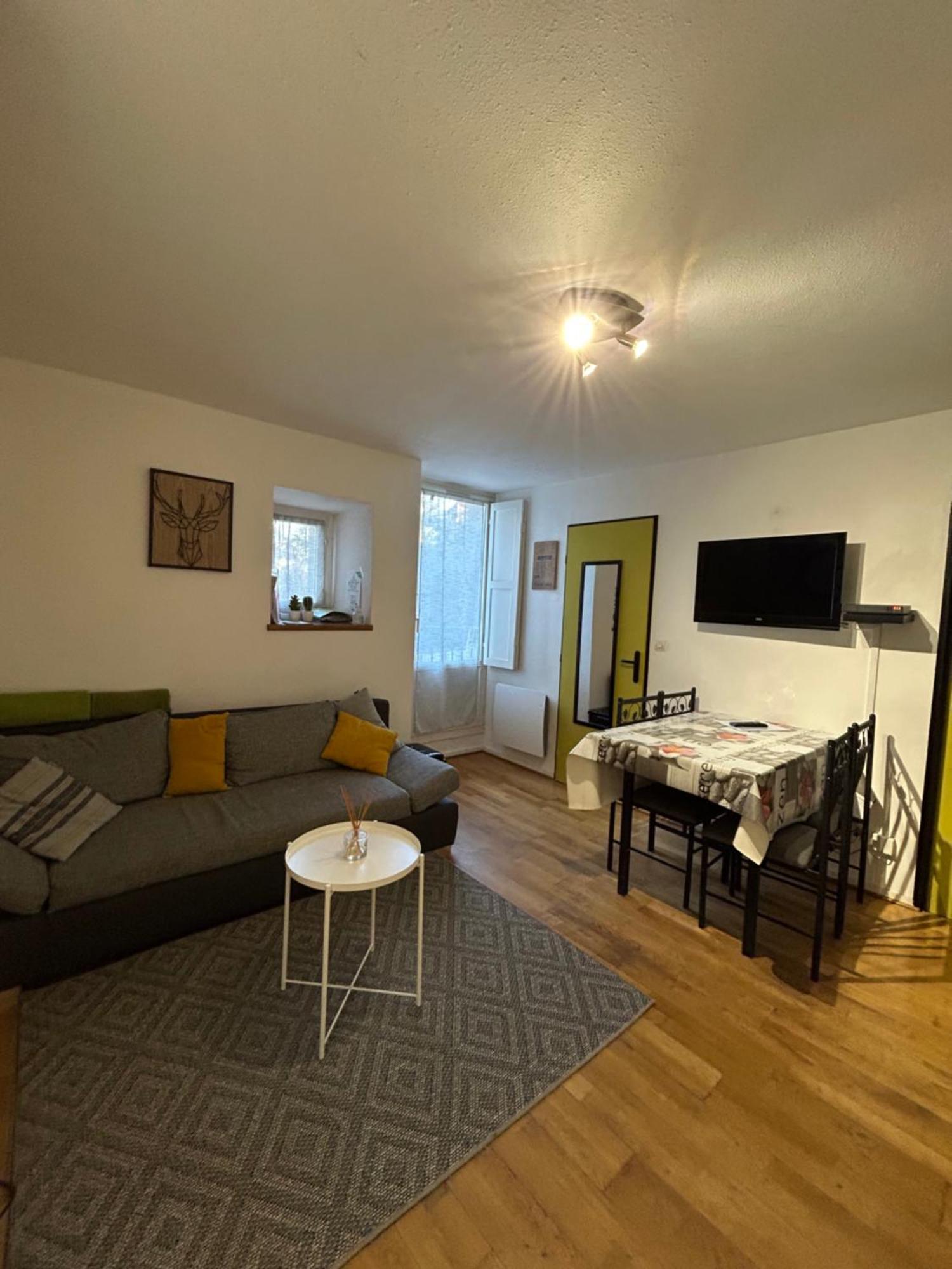 Appt Entier Rdc 1 Chambre Allee D'Etigny Bagneres-de-Luchon Exterior foto